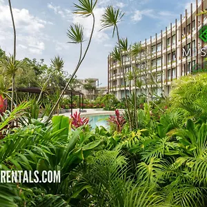Mistiq Gardens Appartement